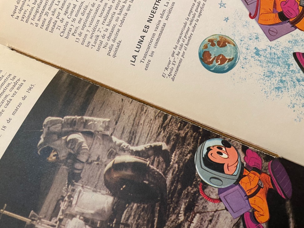 SET 5 ANTIGUOS LIBRO ENCICLOPEDIA INFANTIL DISNEY MICKEY MOUSE - Image 8
