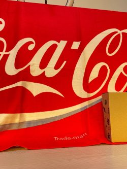 TOALLAS PLAYERAS COCA COLA COLECCIÓN COKE IMPLEMENTOS DE PLAYA