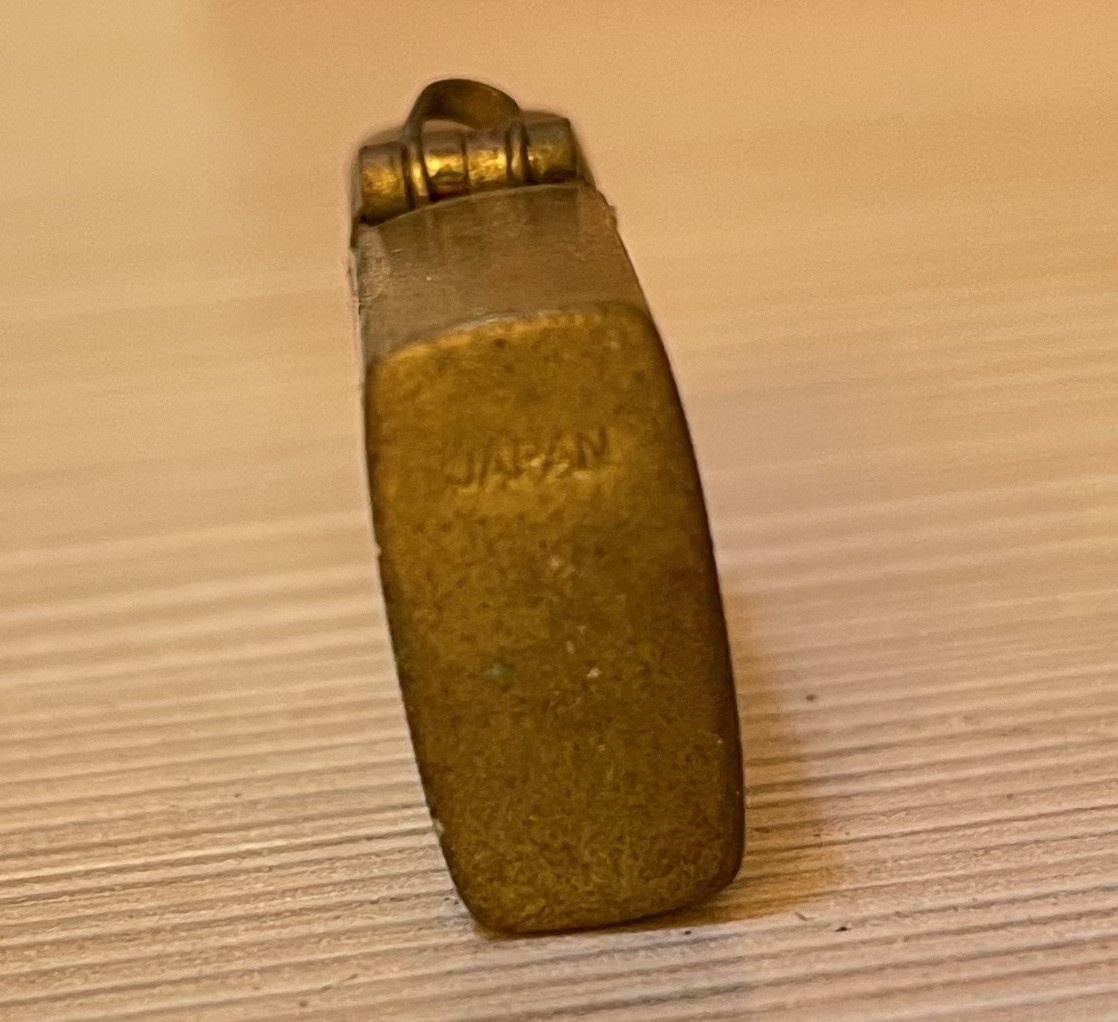 ANTIGUO ENCENDEDOR MINIATURA TIPO ZIPPO HECHO EN JAPÓN - Image 2