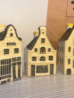 SET 3 CASITAS HOLANDESAS MINIATURA BOTELLA LICORERA COLECCIONABLE KLM