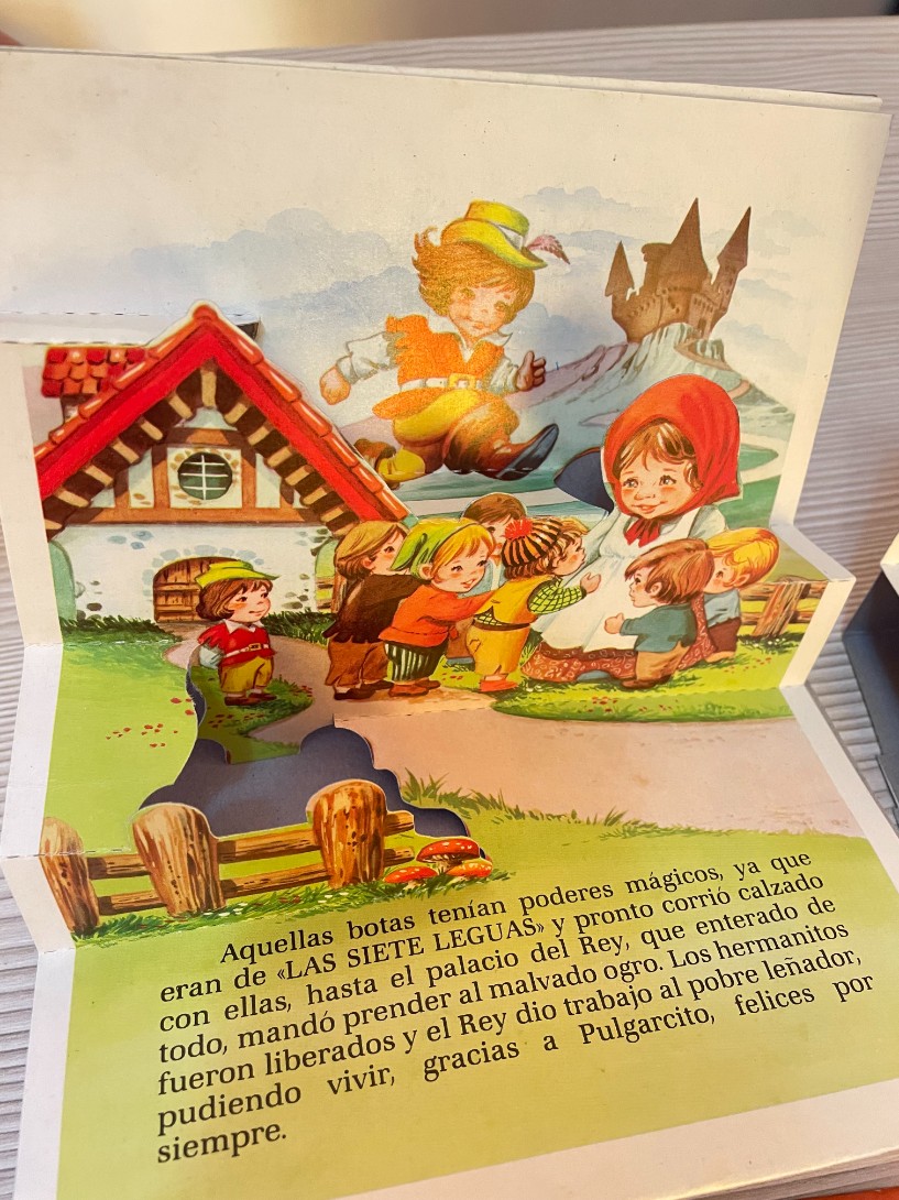 4 ANTIGUOS CUENTOS INFANTILES COLECCIÓN PANTOMIMA ED. FHER PINOCHO PULGARCITO - Image 3